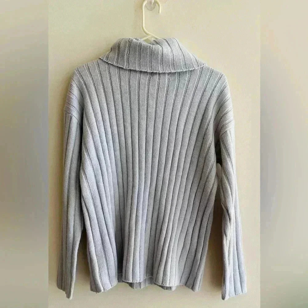 Lord & Taylor Periwinkle Cowl Neck Knit Sweater, Size Medium - Picture 14 of 16